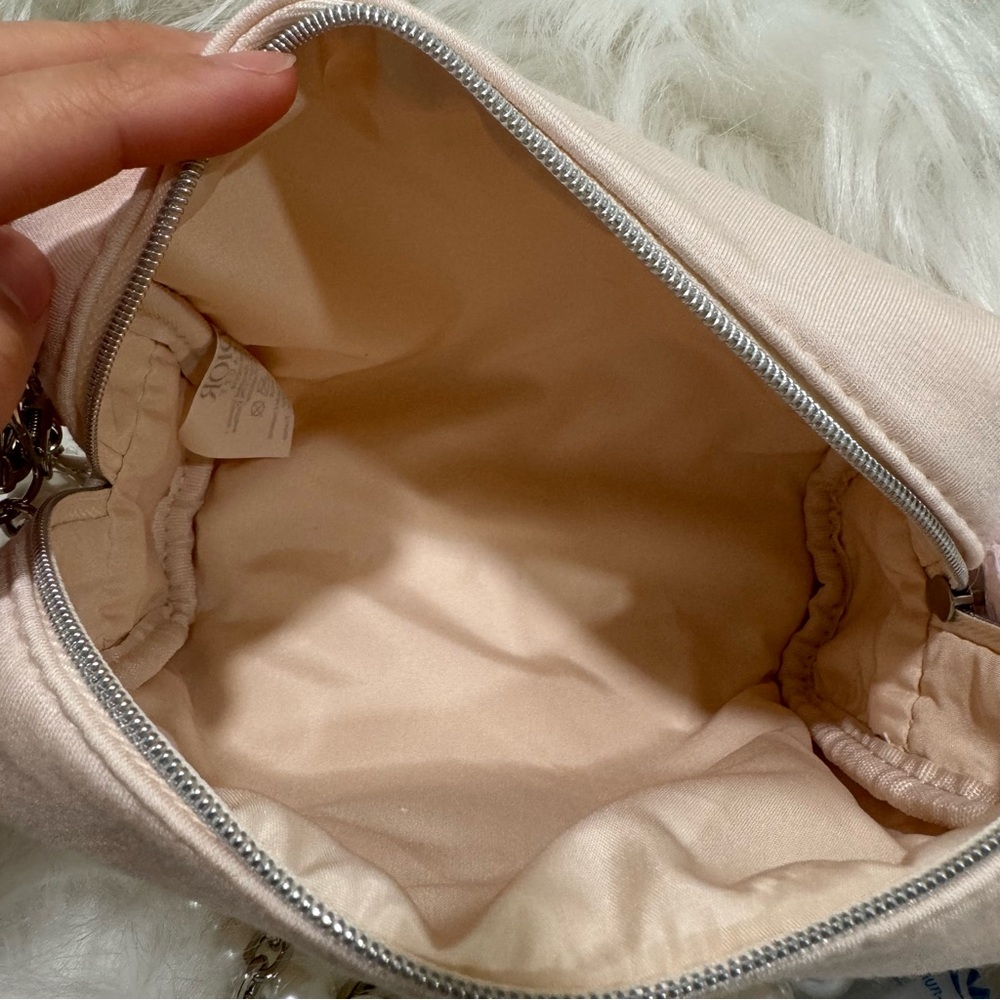 Dior Baby Pink Cosmetic pouch with crossbody chain - Picture 10 of 15